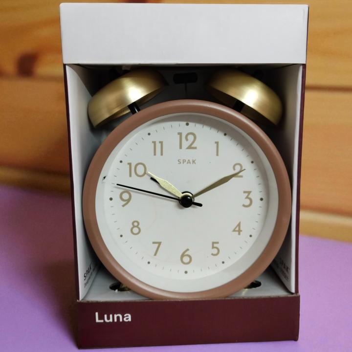 Premium Analog Alarm Clock – Timeless Elegance & Reliable Wake-Up Companion
