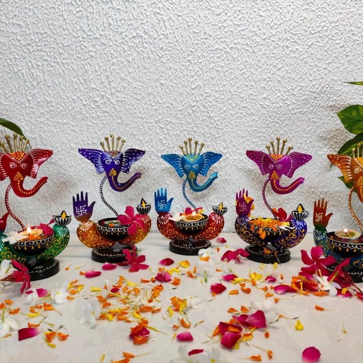 Mini Ganesha Tealight Holder Set of 5 – Auspicious Décor with Divine Light