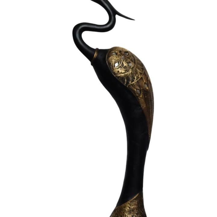 Swan Family Set of 3 Idols - Elegant Home Decor for Peace & Harmony