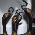Swan Family Set of 3 Idols - Elegant Home Decor for Peace & Harmony