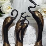 Swan Family Set of 3 Idols - Elegant Home Decor for Peace & Harmony