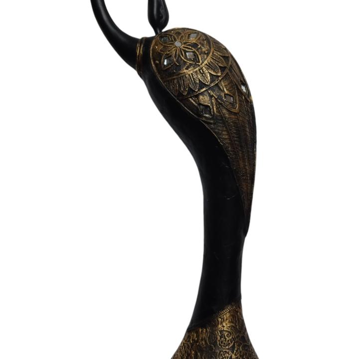 Swan Family Set of 3 Idols - Elegant Home Decor for Peace & Harmony