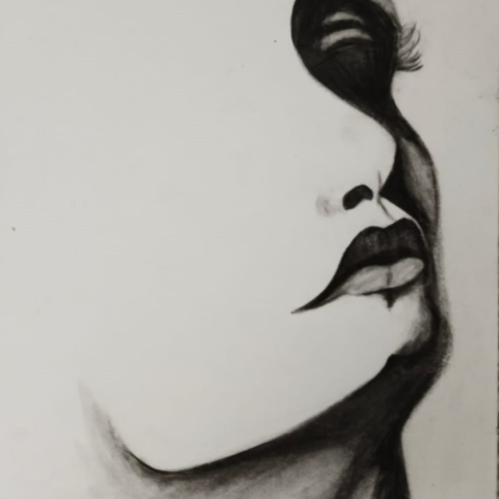 Elegant Lady Face Sketch - Timeless Beauty in Art