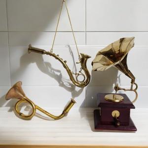 Miniature Gramophone, Bigul, and Saxophone Combo – Vintage Musical Instrument Set for Home Decor