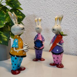 Iron Cute Baby Male Rabbit Set of 3 – Adorable Handcrafted Decor