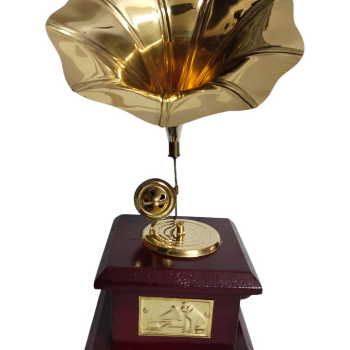 Miniature Gramophone Musical Instrument – Vintage Charm for Your Home Decor