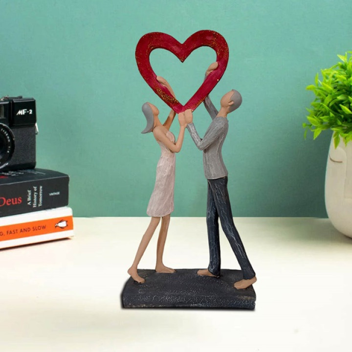 Romantic Heart Face Couple Idol Symbol of Everlasting Love